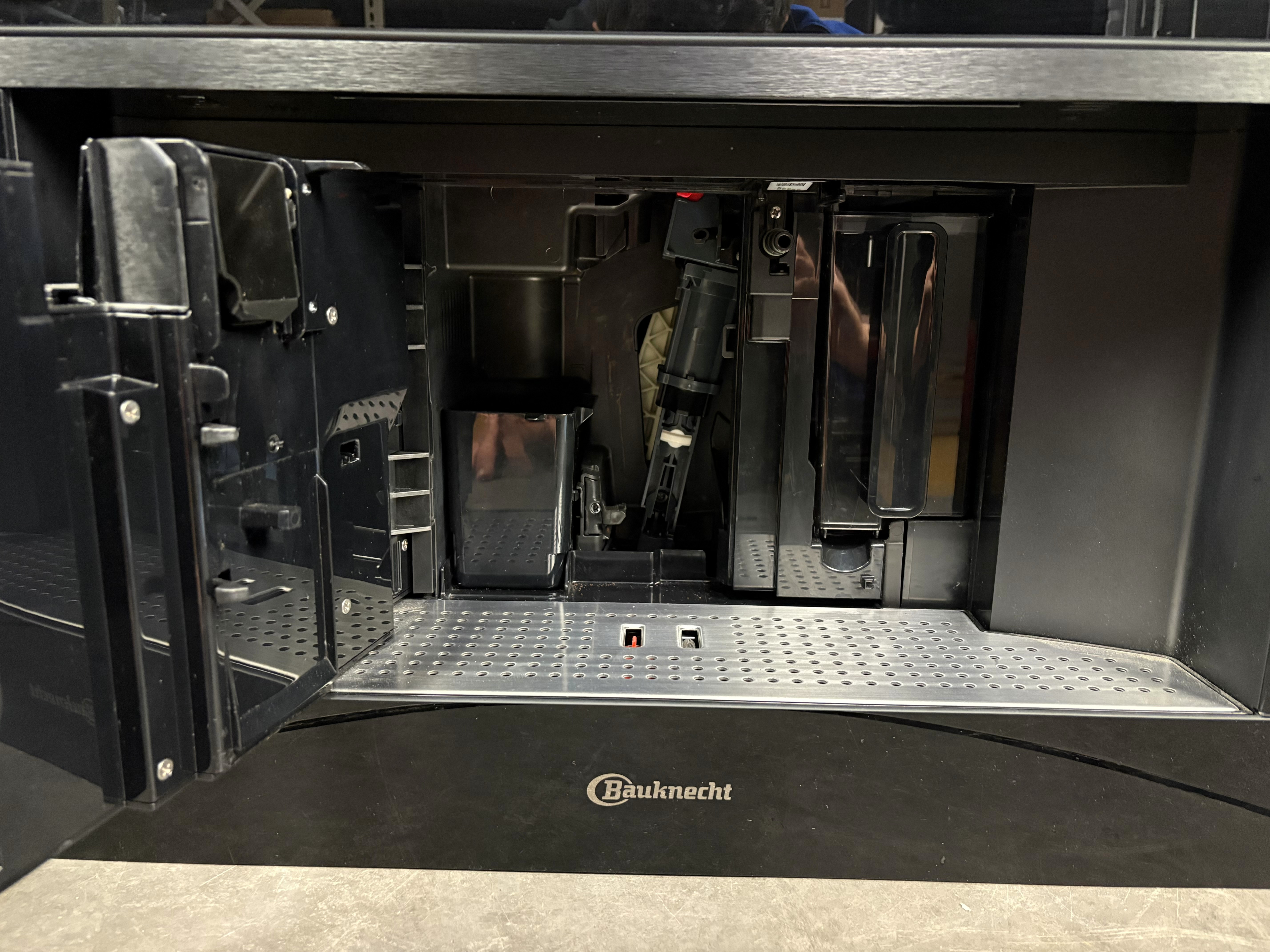 Bauknecht KMT11 F45