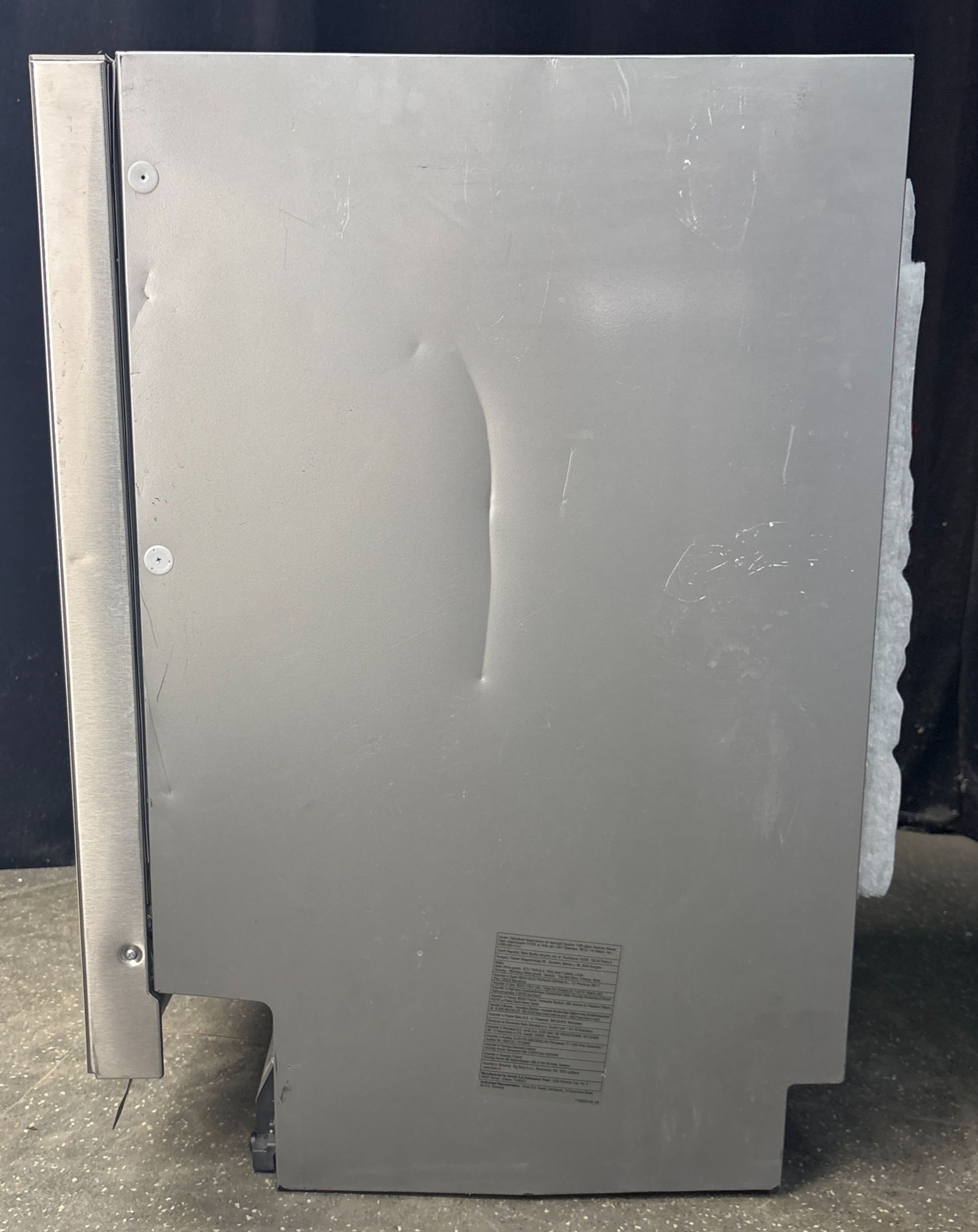 Grundig GNUP4510XCW